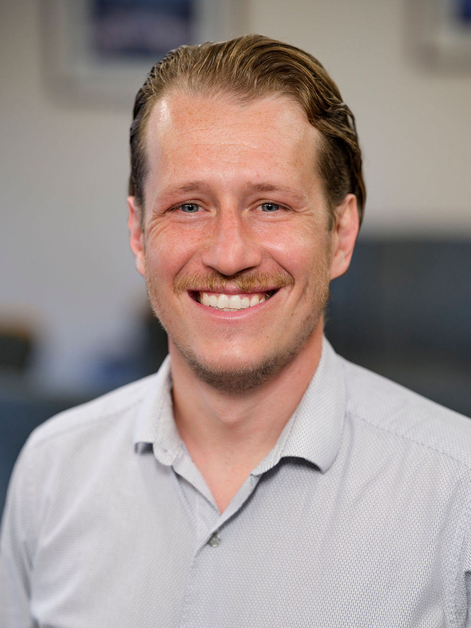 Aleksandr Abakulov,  DO