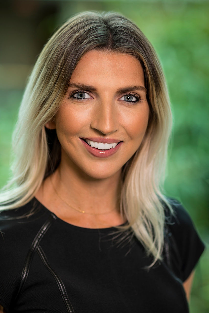 Anika Jahn Ackerman,  MD