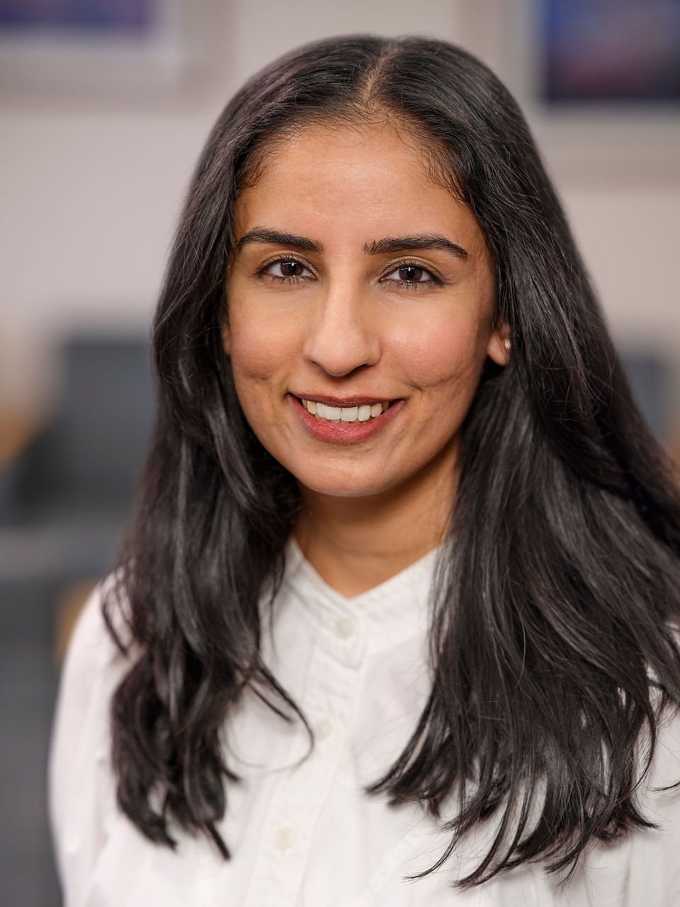 Mansi Bhatt,  MD