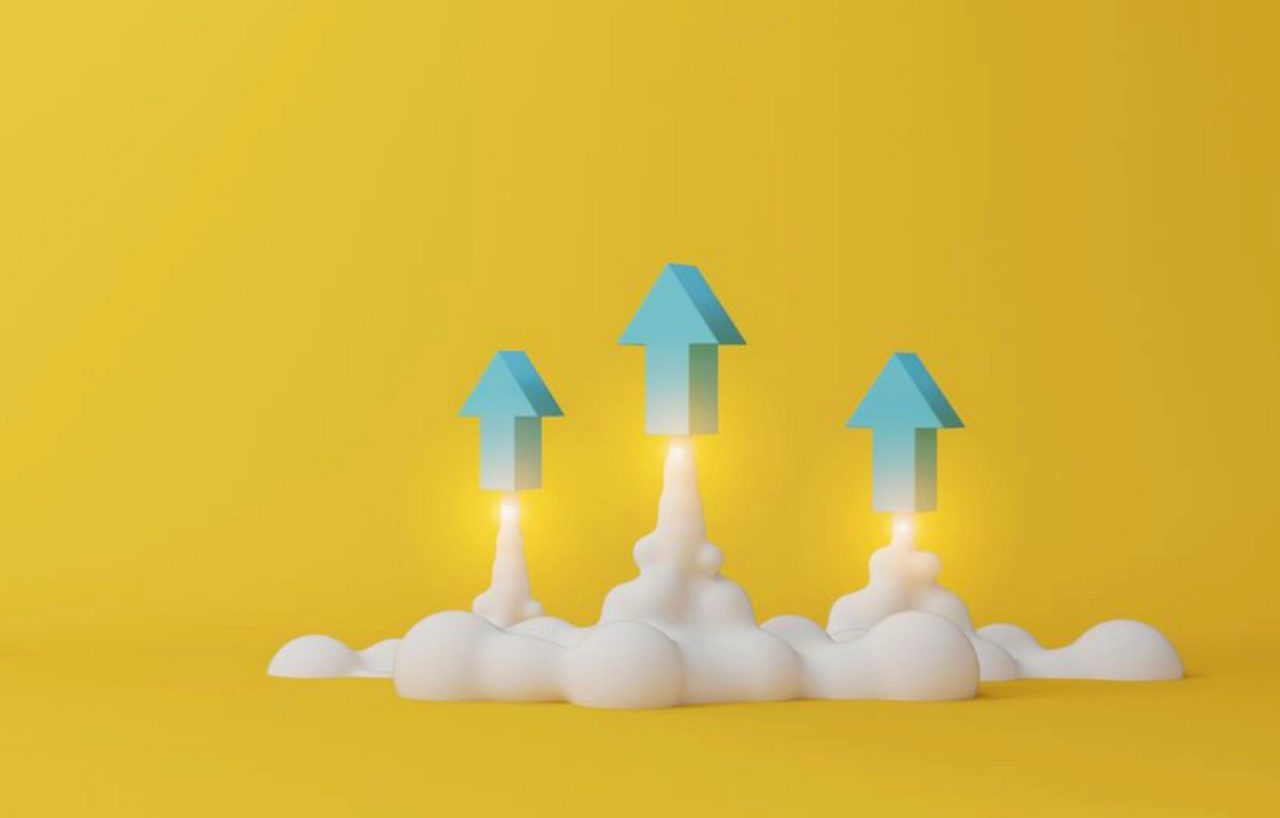 Three arrows moving up.