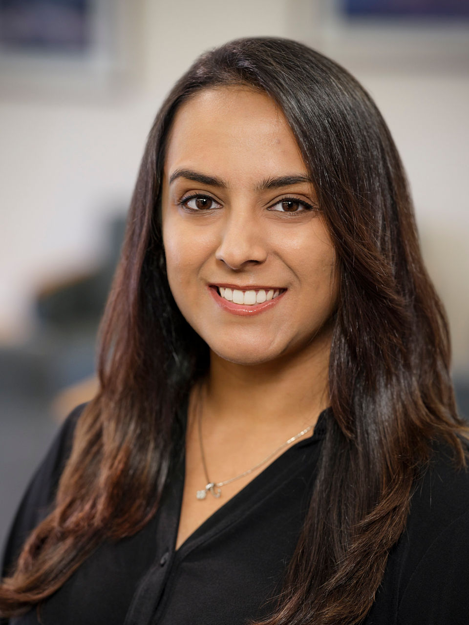 Chandni Dhamsania,  MD
