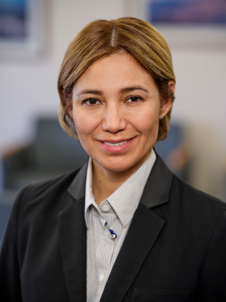 Silvia Guevara,  APN