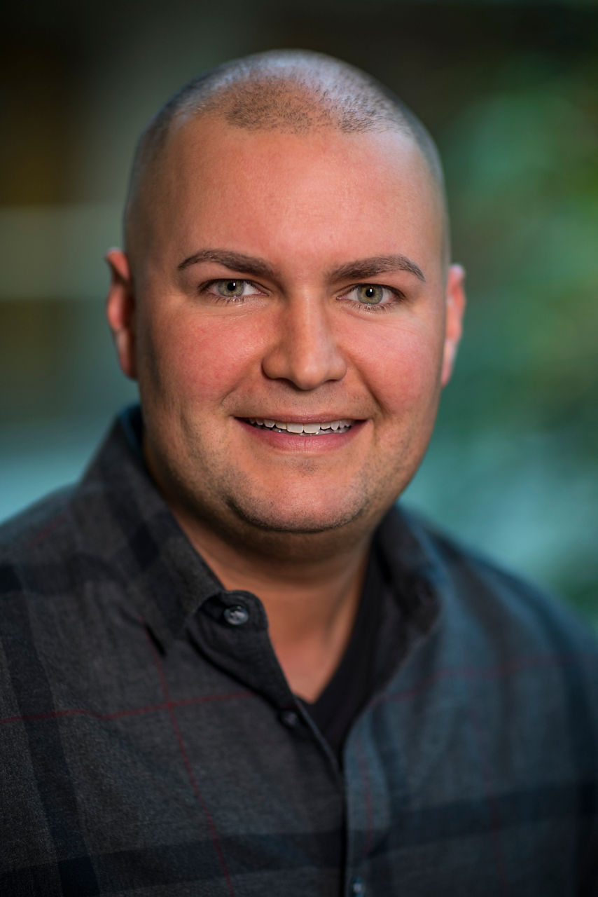 Robert J Hamilton,  APN