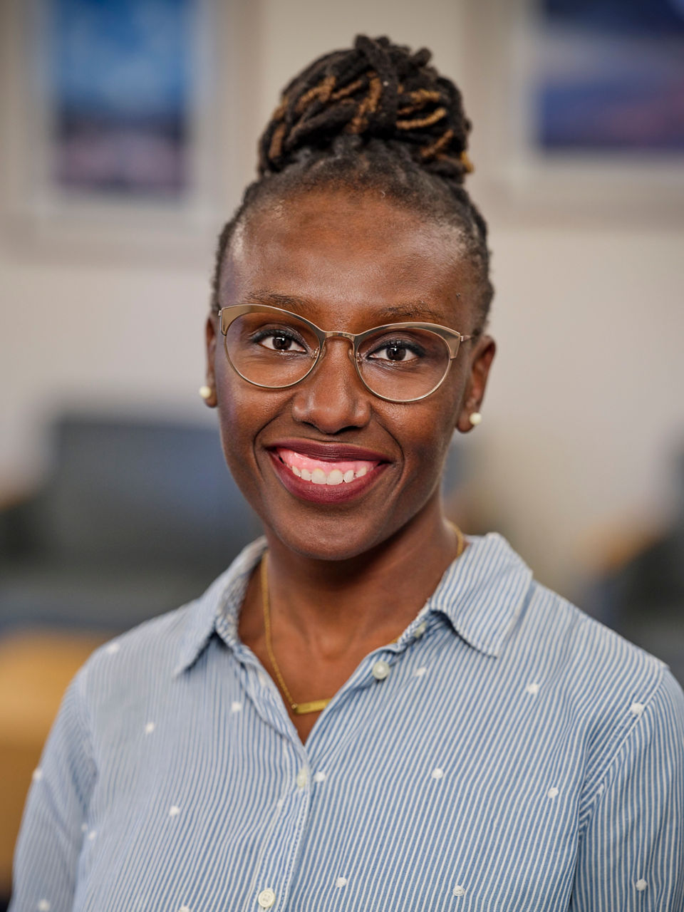 Trixie Kioko-Kamps,  CNM