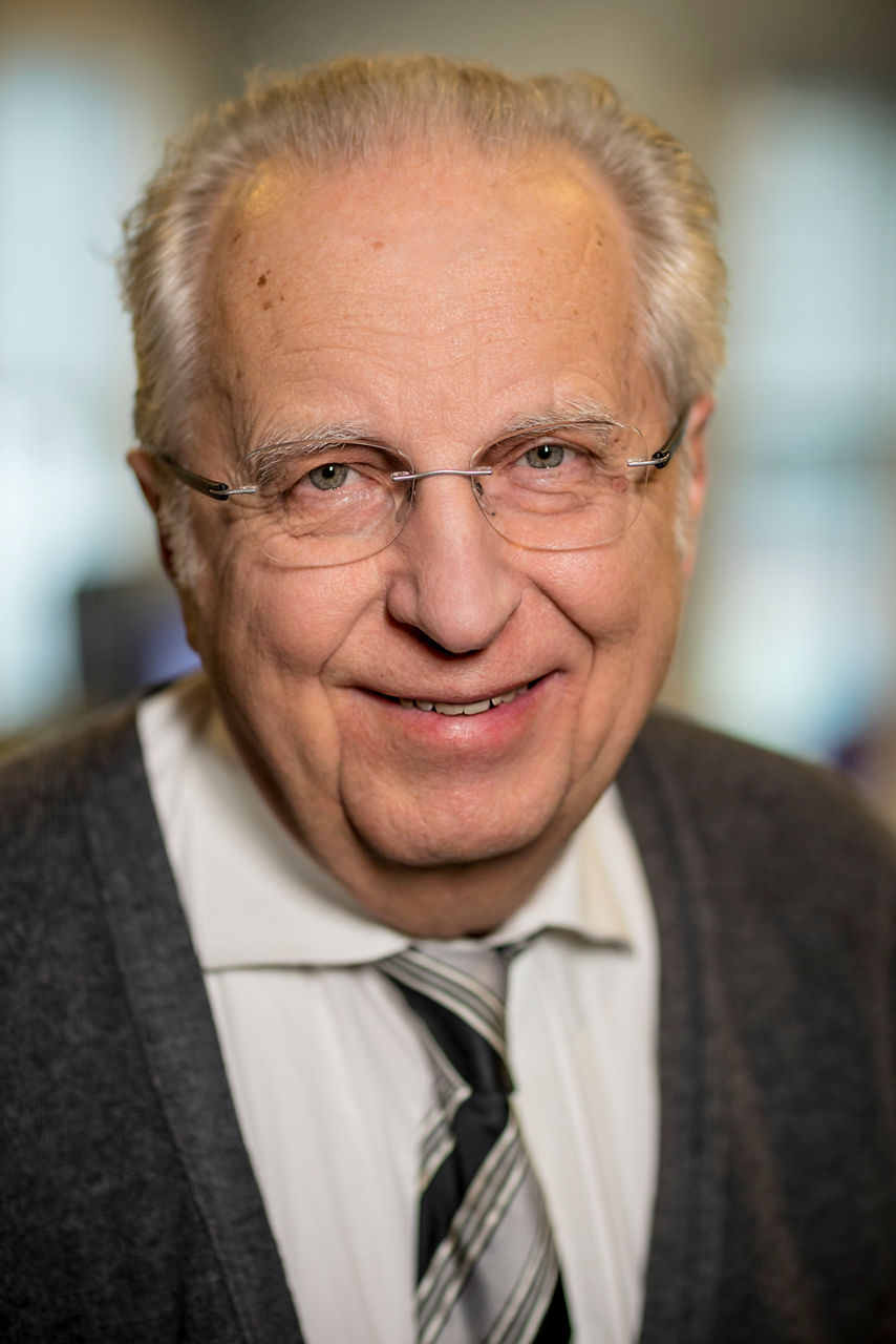 Walter S Matkiwsky,  DO