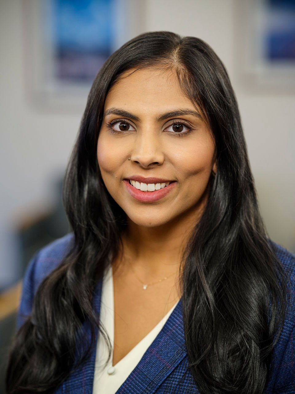Shivali B Raav,  MD