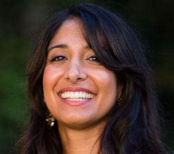 Aarti Ravikumar,  MD