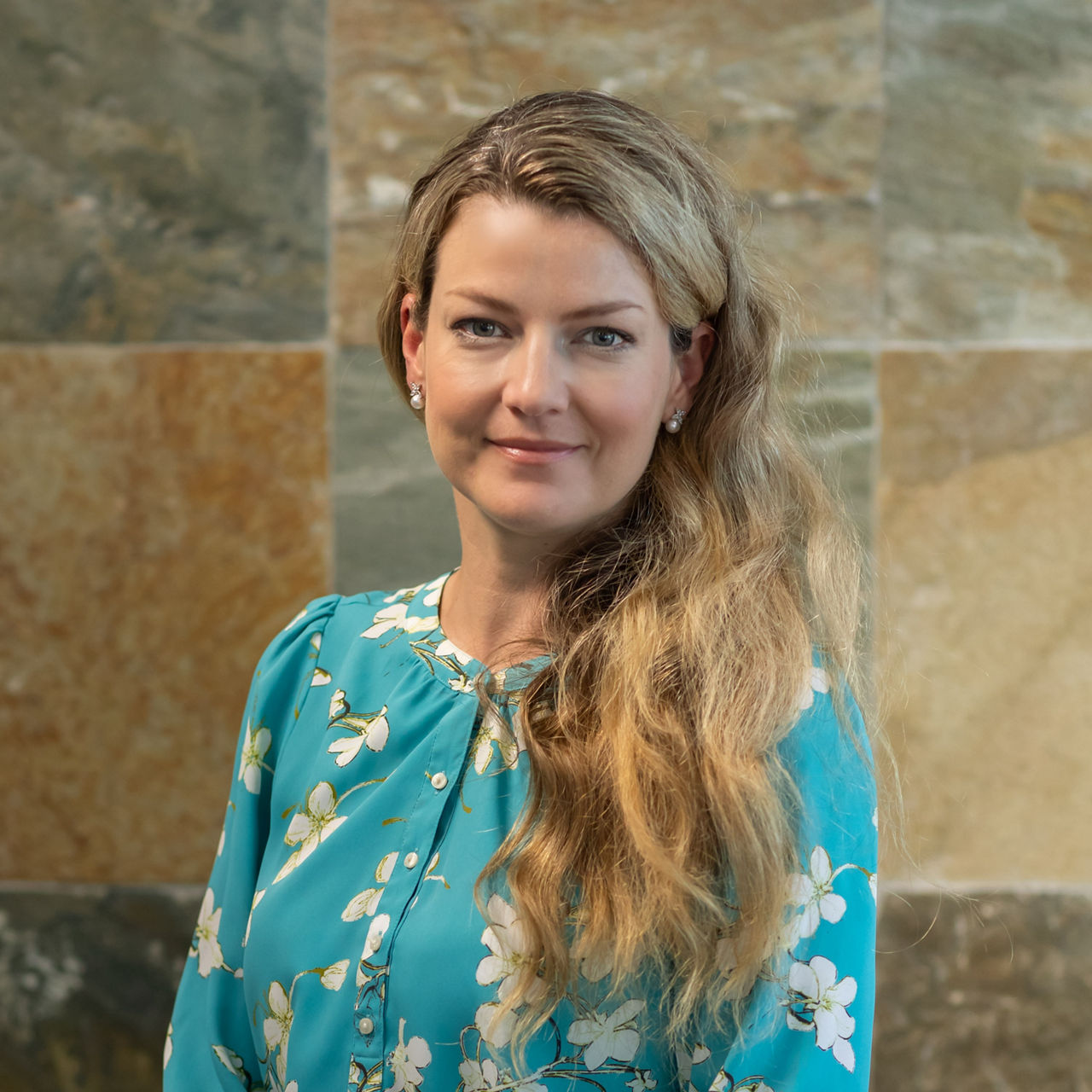 Ekaterina Rezvin,  PA