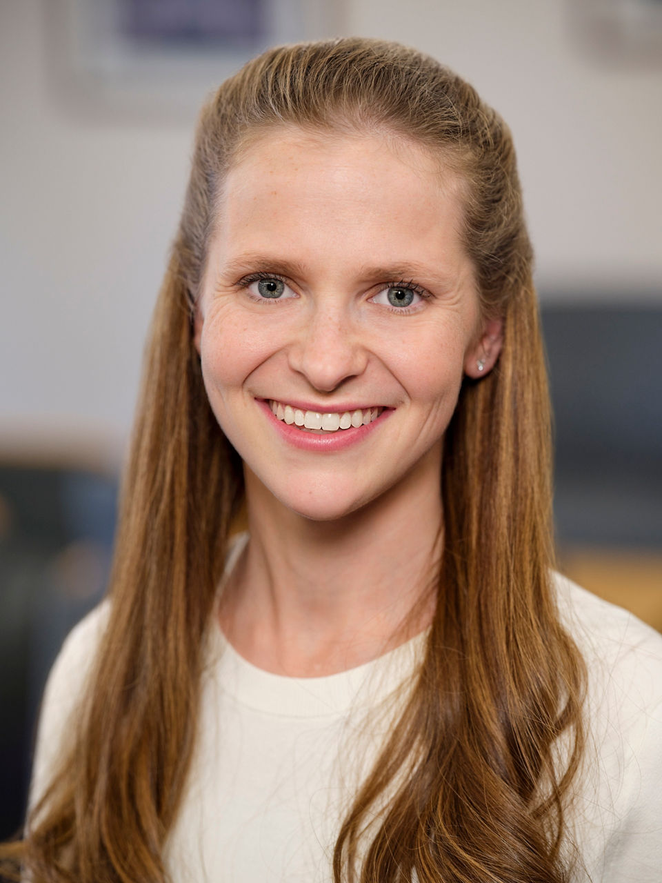 Julianna Schwartz,  PA